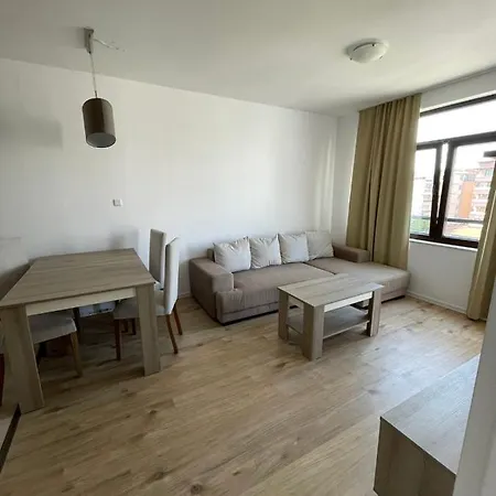 Apartment Aivazovski Park - Sp *
